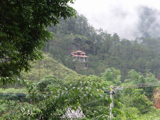 Ƭ 092.jpg