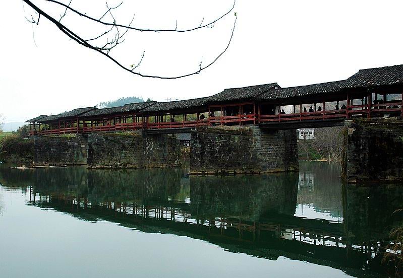11666518img201052512315265.jpg