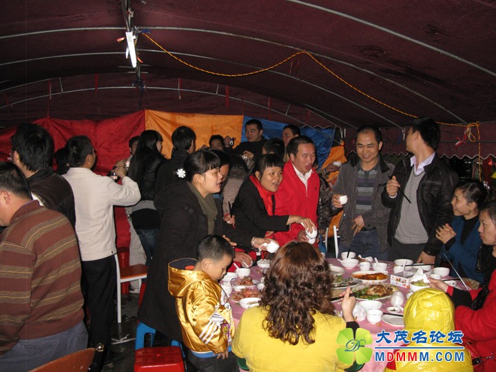 Ƭ 042.jpg