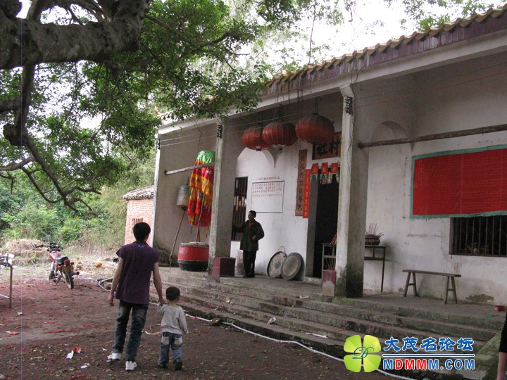 Ƭ 059.jpg
