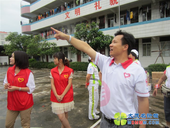 Ƭ 072.jpg