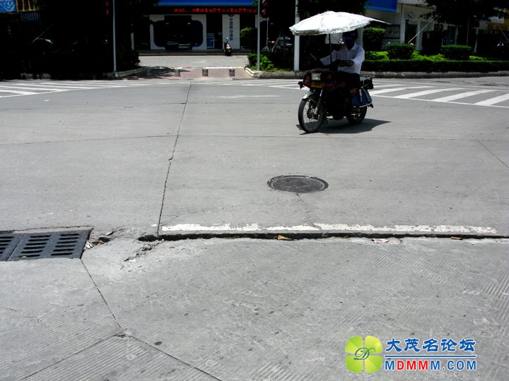 Ƭ 005.jpg