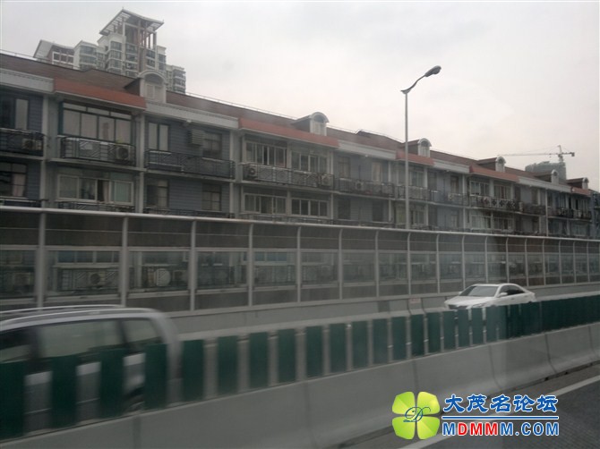 psbe2945.jpg