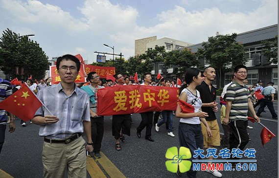 re_505560a55e917.jpg