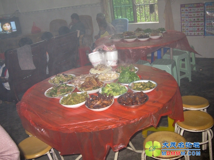Ƭ 041.jpg