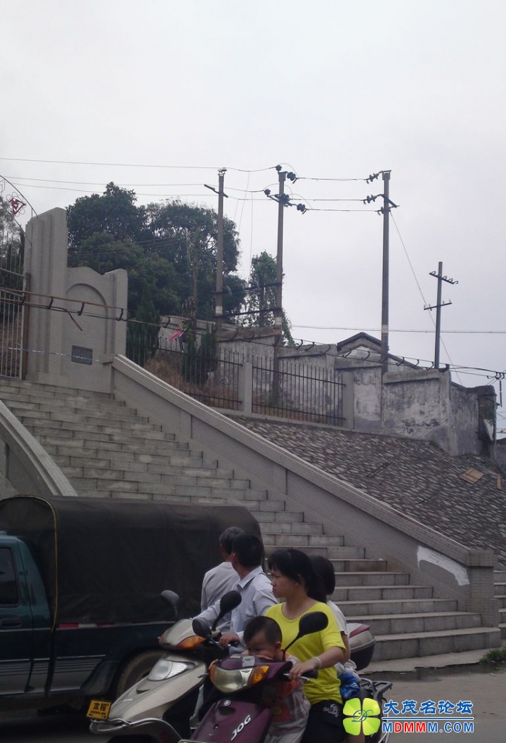 QQͼ20130418174519.jpg