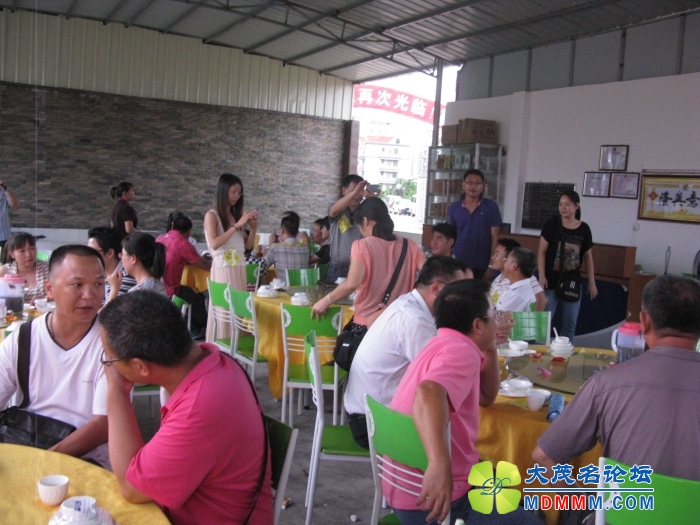 Ƭ 011.jpg