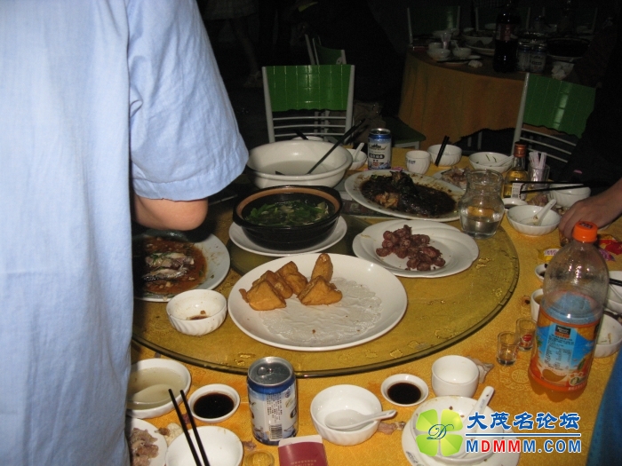 Ƭ 057.jpg