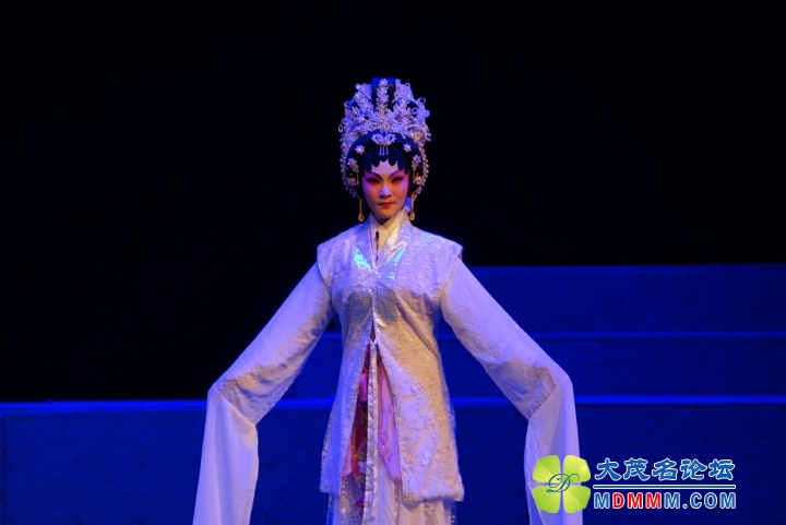DSC07383_.jpg