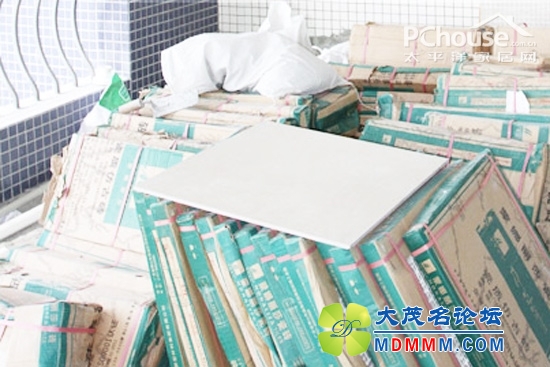 getimg.php?url=http%3A%2F%2Fimg0.pchouse.com.cn%2Fpchouse%2F1401%2F15%2F506532_42.jpg