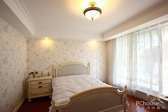 647711_08.jpg