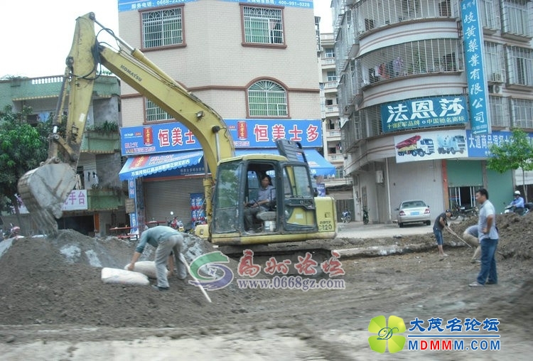 203444c5hmt575wz51hm73.jpg