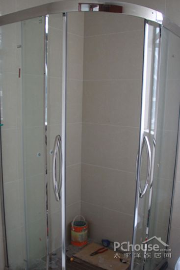 698411_04.jpg