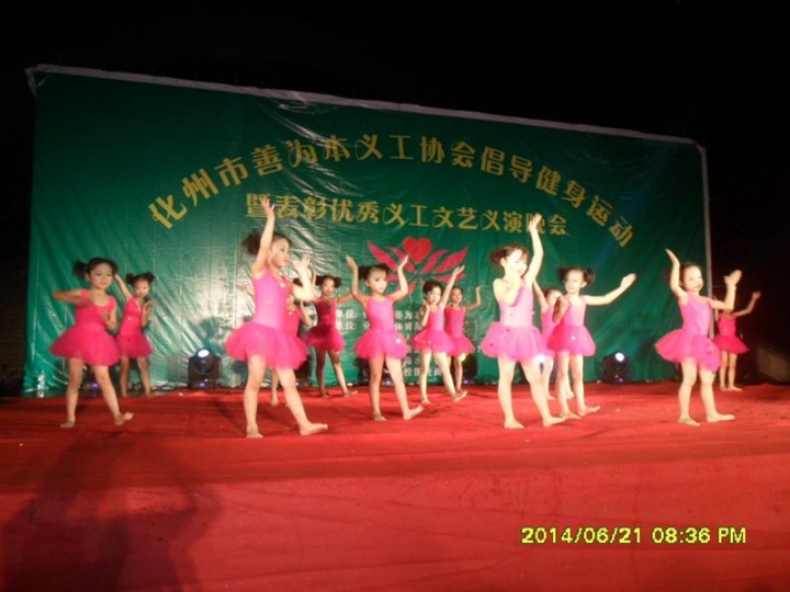 201726xunn4un62u68628l.jpg