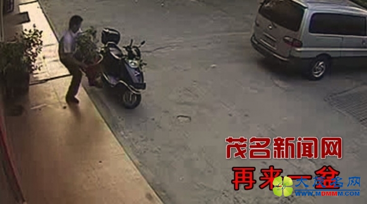 155959k2zhh9rp72n5hfv5.jpg