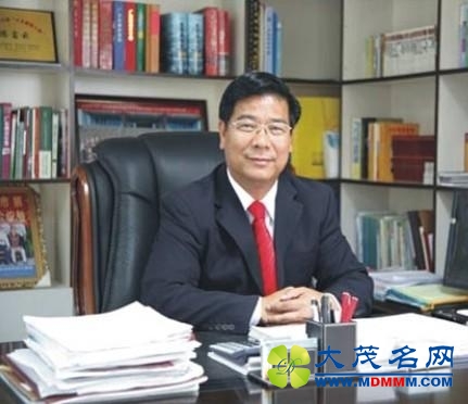 陈富云.jpg