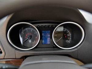 d_autohomecar__wKjBxlXcZkCAY8euAAgFfwXzEaM903.jpg