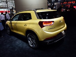 d_autohomecar__wKjBylX7sBKAQ4H5AAH4WtLeo6o499.jpg