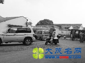 97D8182BF6493F2D9FD586420764FB28.jpg