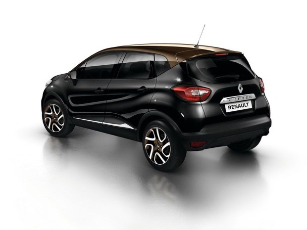 d_autohomecar__wKgHzlYGB0SAIFjnAAGnELLmudY806.jpg