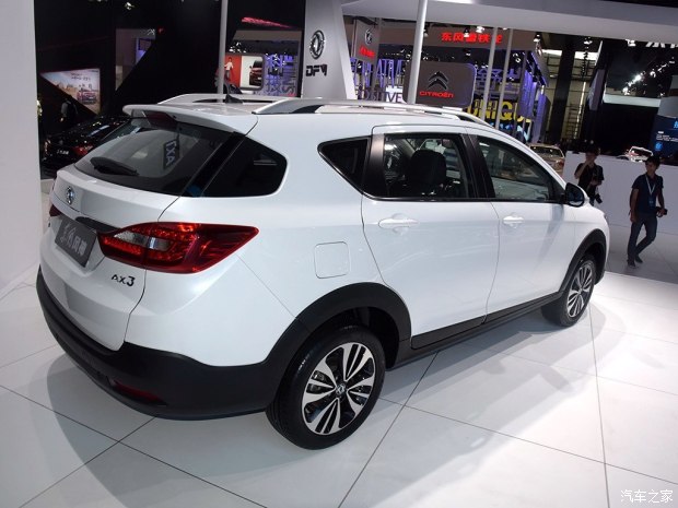 ó AX3 2016 1.5L Զ