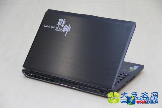 i7 6820HK笔电超频再临 神舟战神Z8评测 