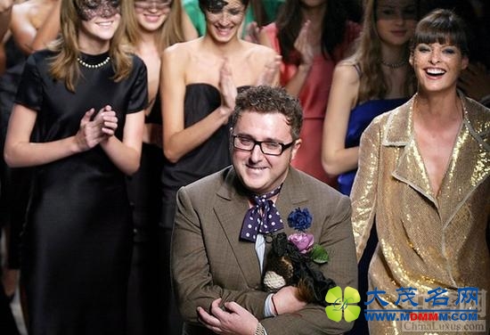 ȥAlber Elbaz