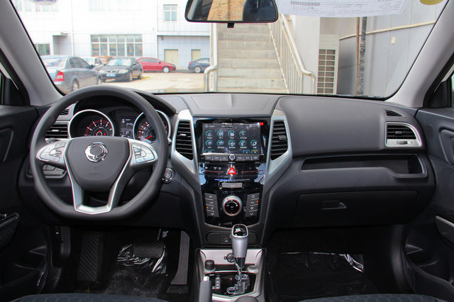 ˫ ά 2015 1.6L ATа