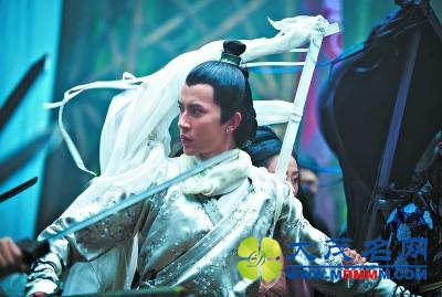 网剧“爆款”纯天然？槽点经过精心和定点设计