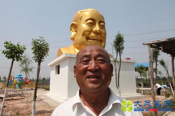 这些年各地短命的“巨资巨型”雕塑有多少？