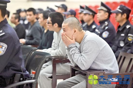 今天早上，海珠法院宣判一微信组织卖淫案