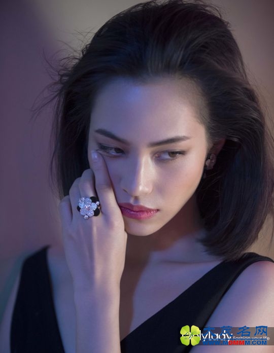 水原希子