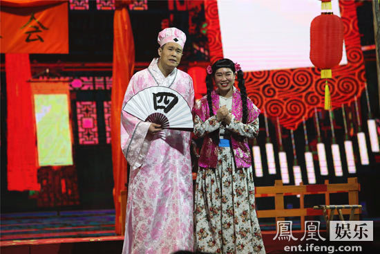 逗比”变“暖男”  小沈阳“撩妹技能”获老婆点赞