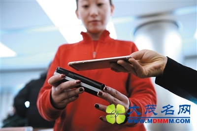 Apple Pay û󶨡ǡ