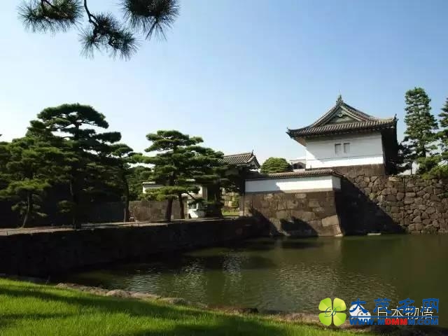 揭秘日本天皇的生活：并不穷奢极欲