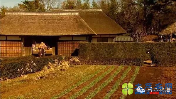 揭秘日本天皇的生活：并不穷奢极欲