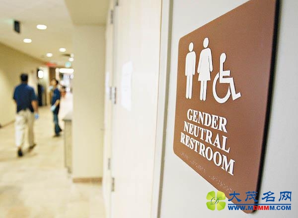 纽约跨性别者可任选厕所 网民:或纵容色狼进女厕