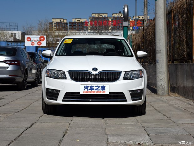 ˹´  2016 Ŀ 1.6L Զа