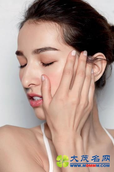先乳后水很科学不信你看