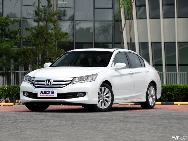  Ÿ 2014 2.4L EX 