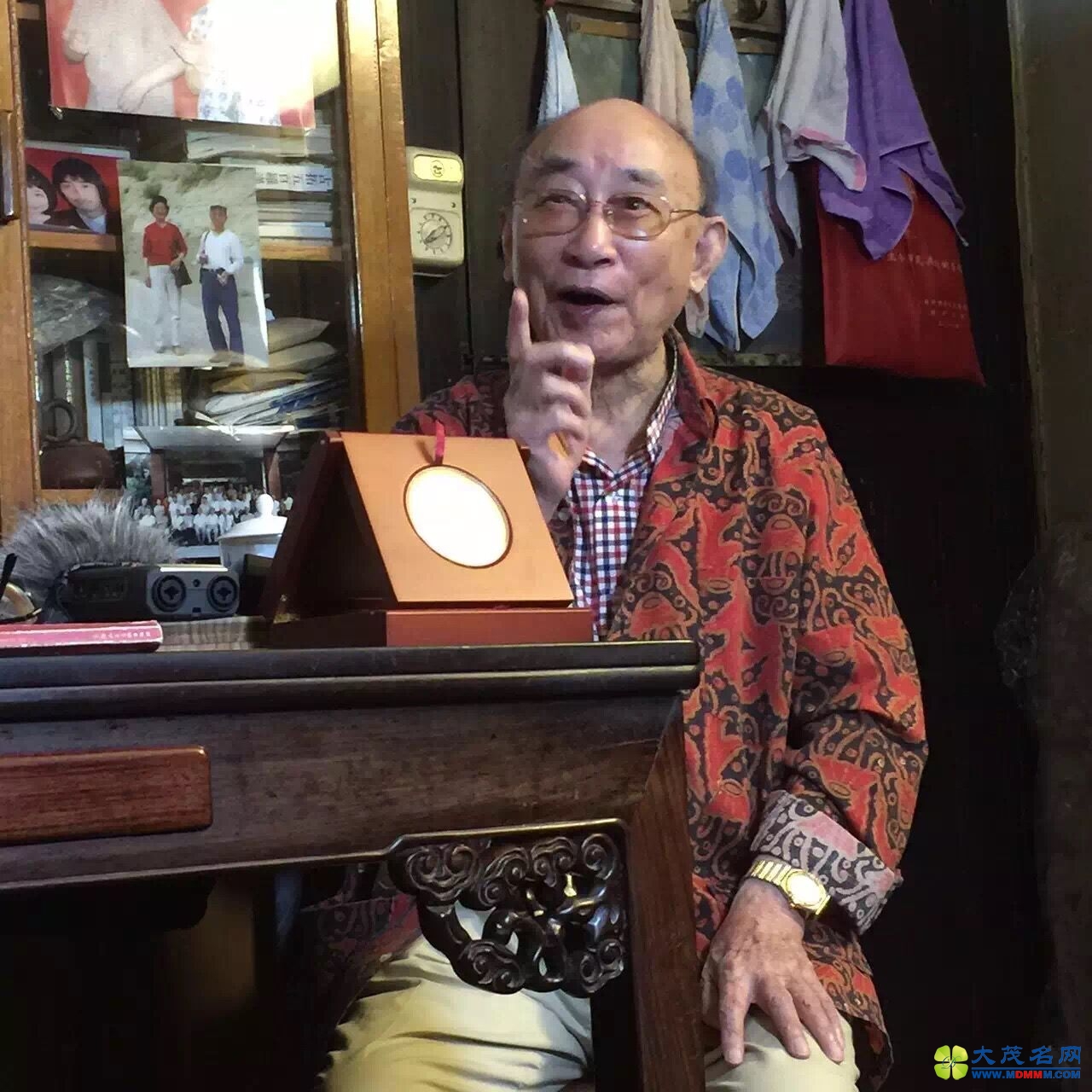 独家：贺友直去世 生前寄语连环画 “何日君再来”