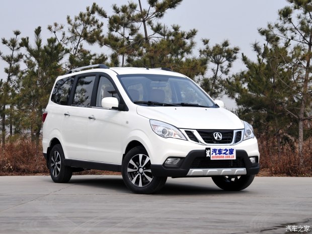 北京汽车 北汽威旺M35 2016款 1.5L舒适型DAM15