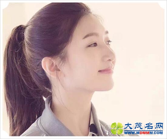 皮肤怎么保持这么水润呢