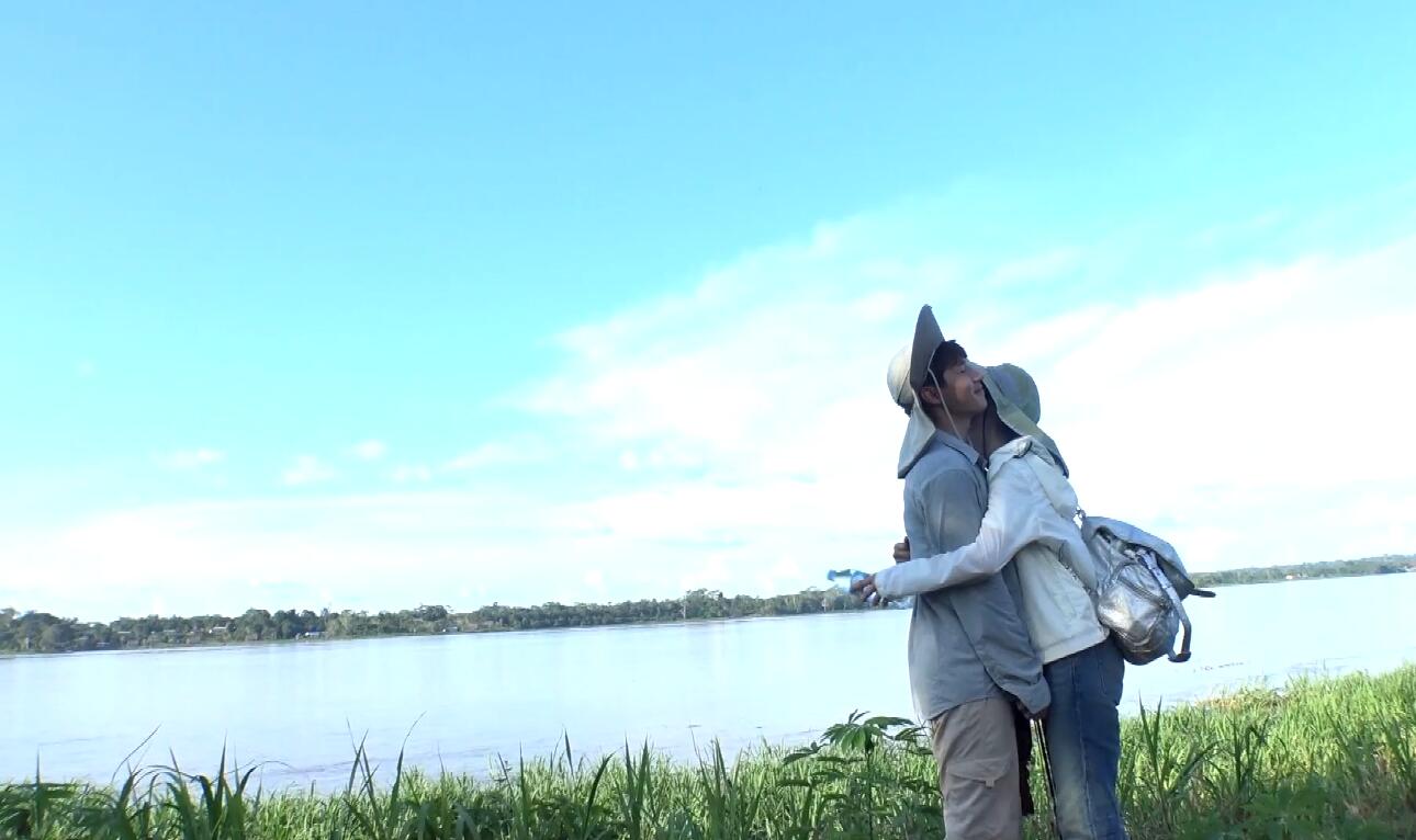 画面太浪漫！《花样姐姐》Henry单膝跪地表白姜妍