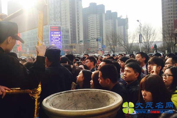 环京楼市有多疯狂：买房只给5分钟选房(图)