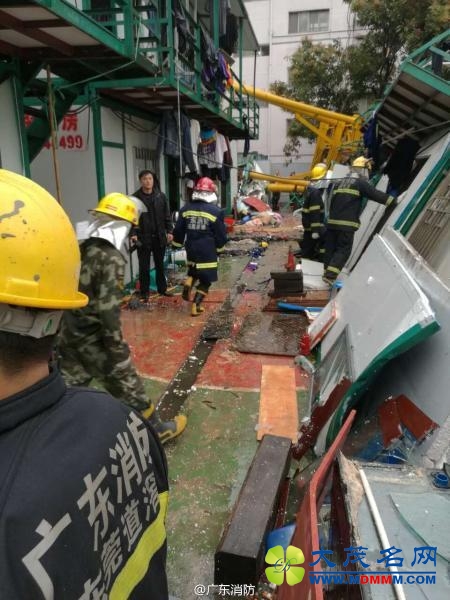 东莞麻涌镇一工地发生建筑坍塌事故 仍有6人被困