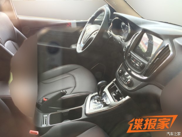 或5月份上市 宝骏560 AMT车型谍照曝光