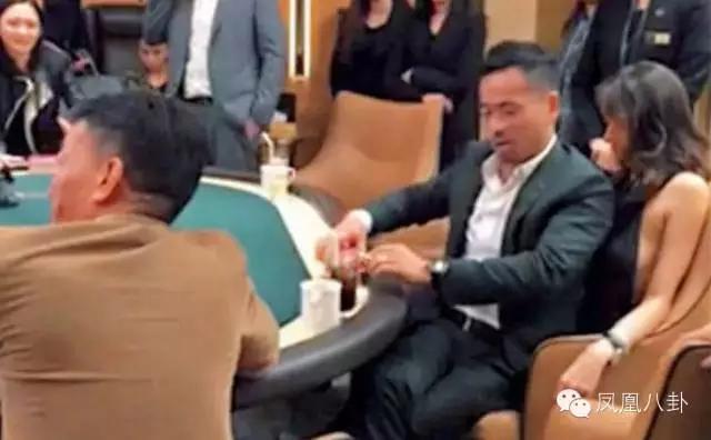 娱乐大亨128亿扶正最强小三才4个月，小四就开撕