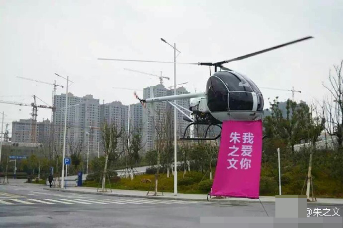 ˿ֱ򡰴¸硱ʾ ѣϱԴ