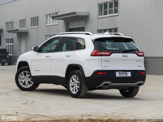 ʵֲʧ SUV֮ĶԾ